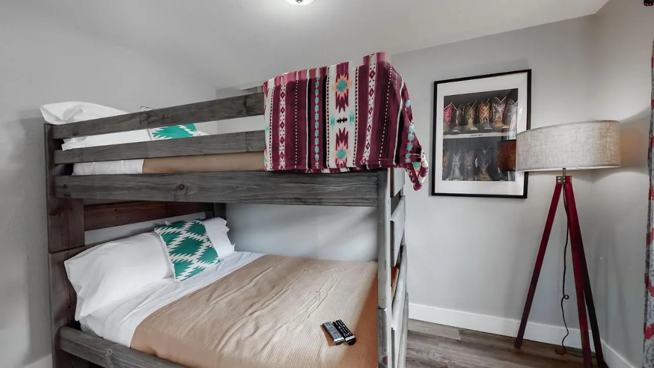 Holiday home Remodeled Bunkhouse In Denver Villa